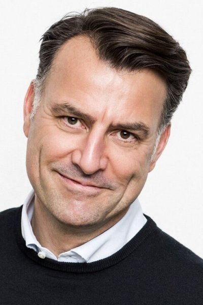 Michael Kamber | TV2 News Anchor