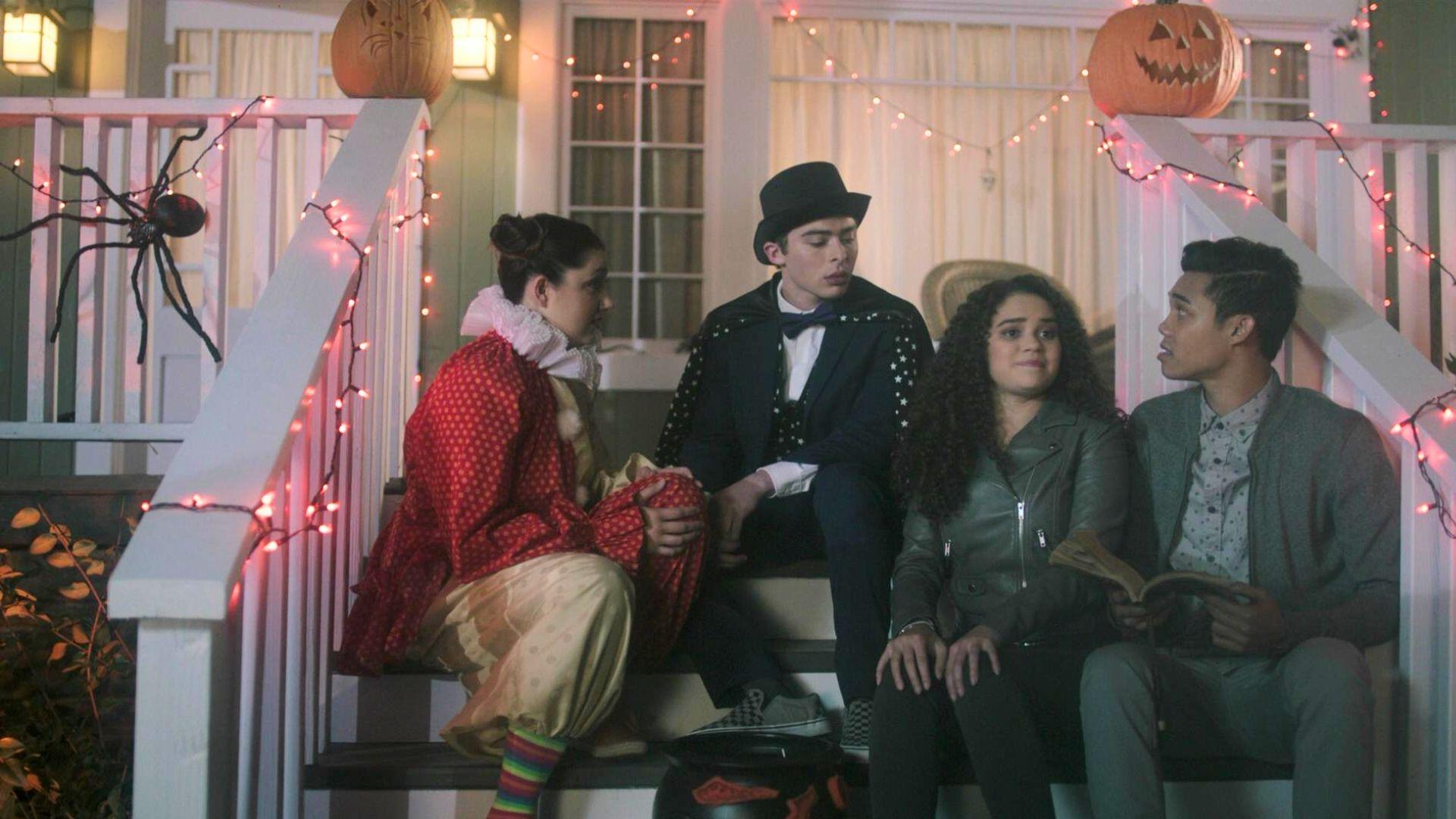 Mostly Ghostly: Have You Met My Ghoulfriend? (2014)