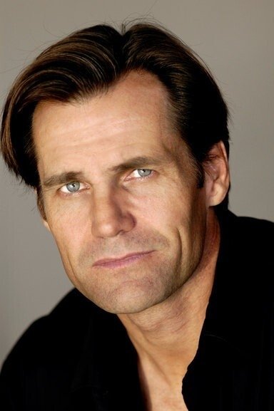 et billede af Drew Pillsbury