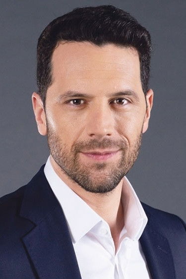 et billede af Adrian Nartea