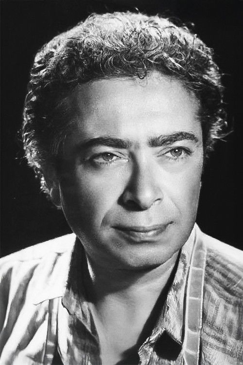 et billede af Rüştü Asyalı