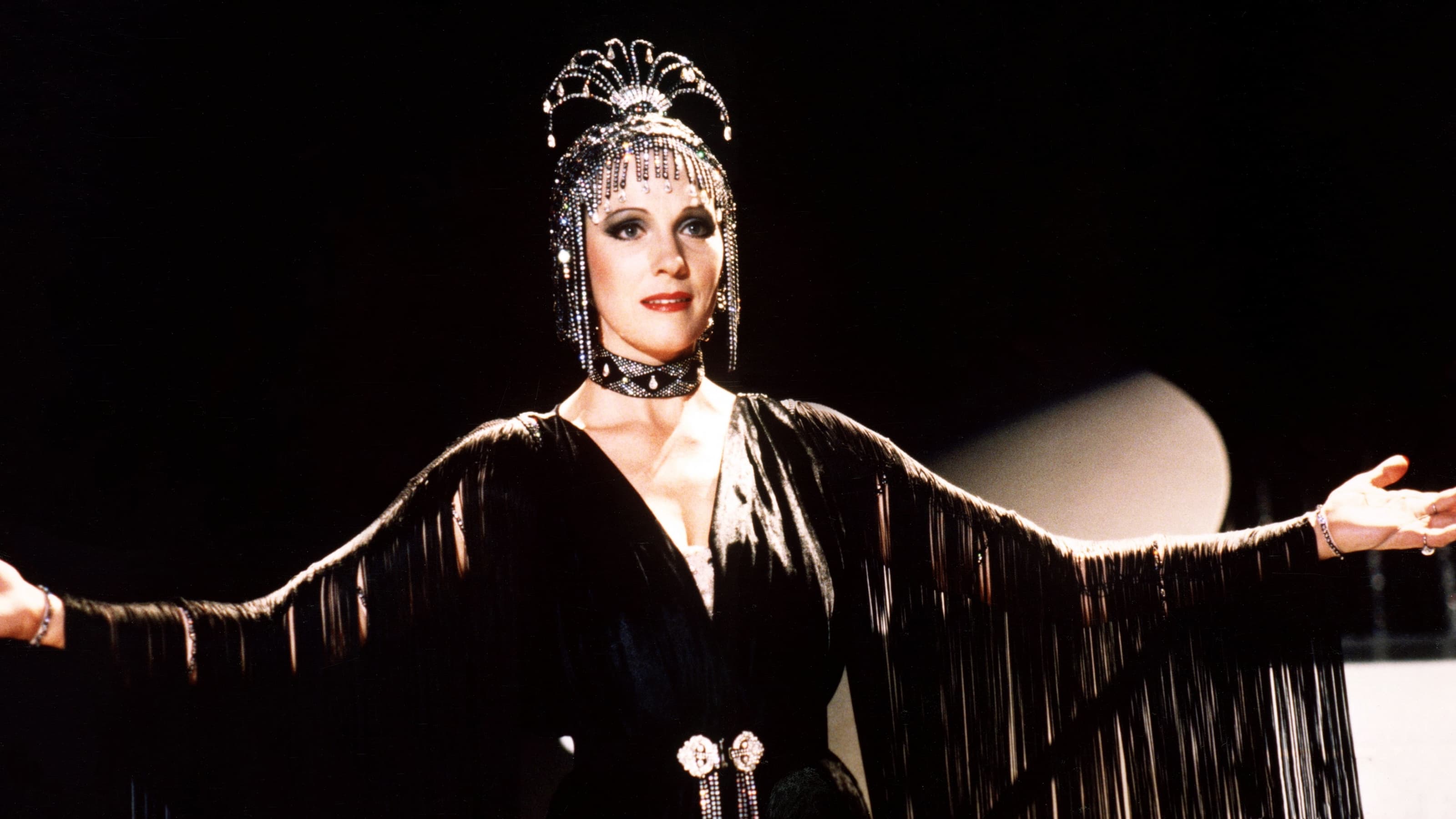 Victor, Victoria