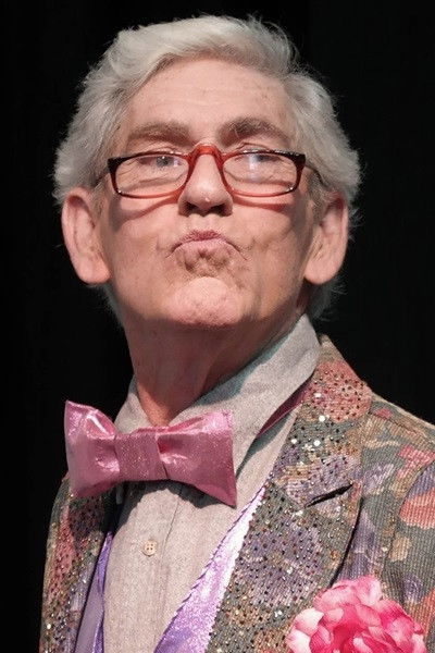 et billede af John Tiplady