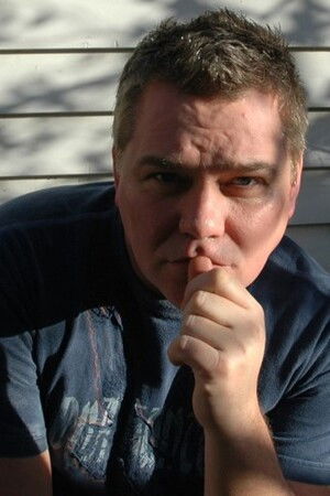 et billede af Simon Ellis