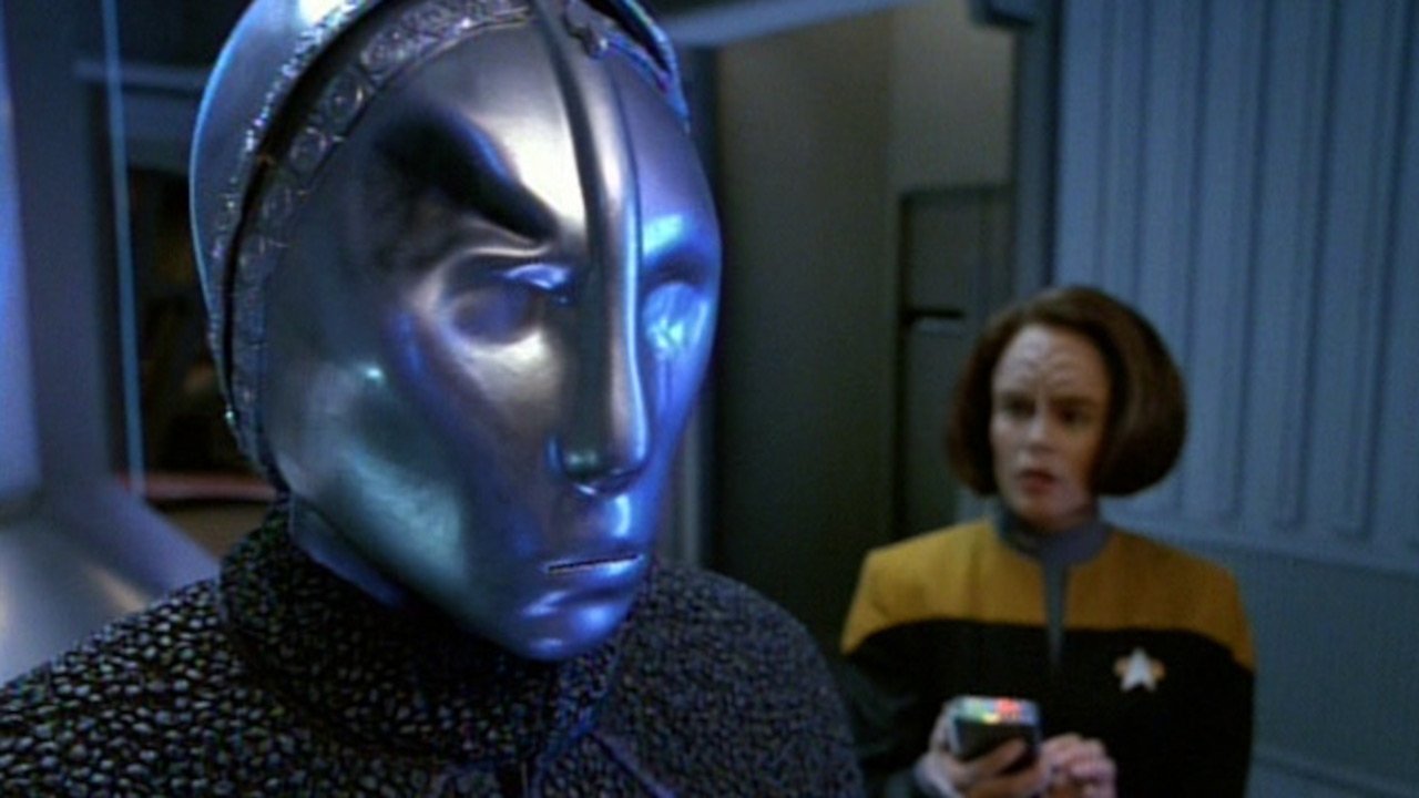 Star Trek : Voyager 2x13