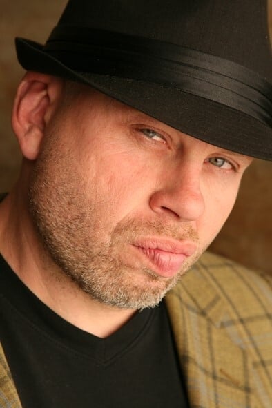 et billede af Vince Lozano