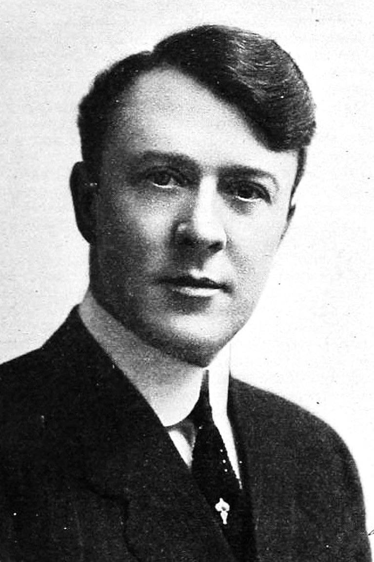 et billede af Mace Greenleaf