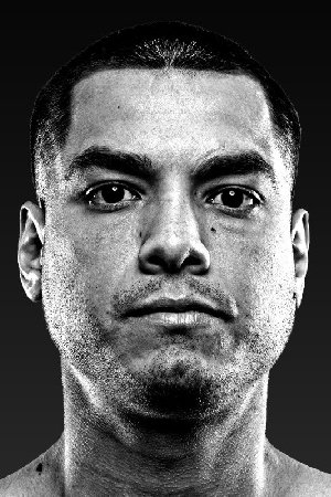 et billede af Omar Figueroa Jr.