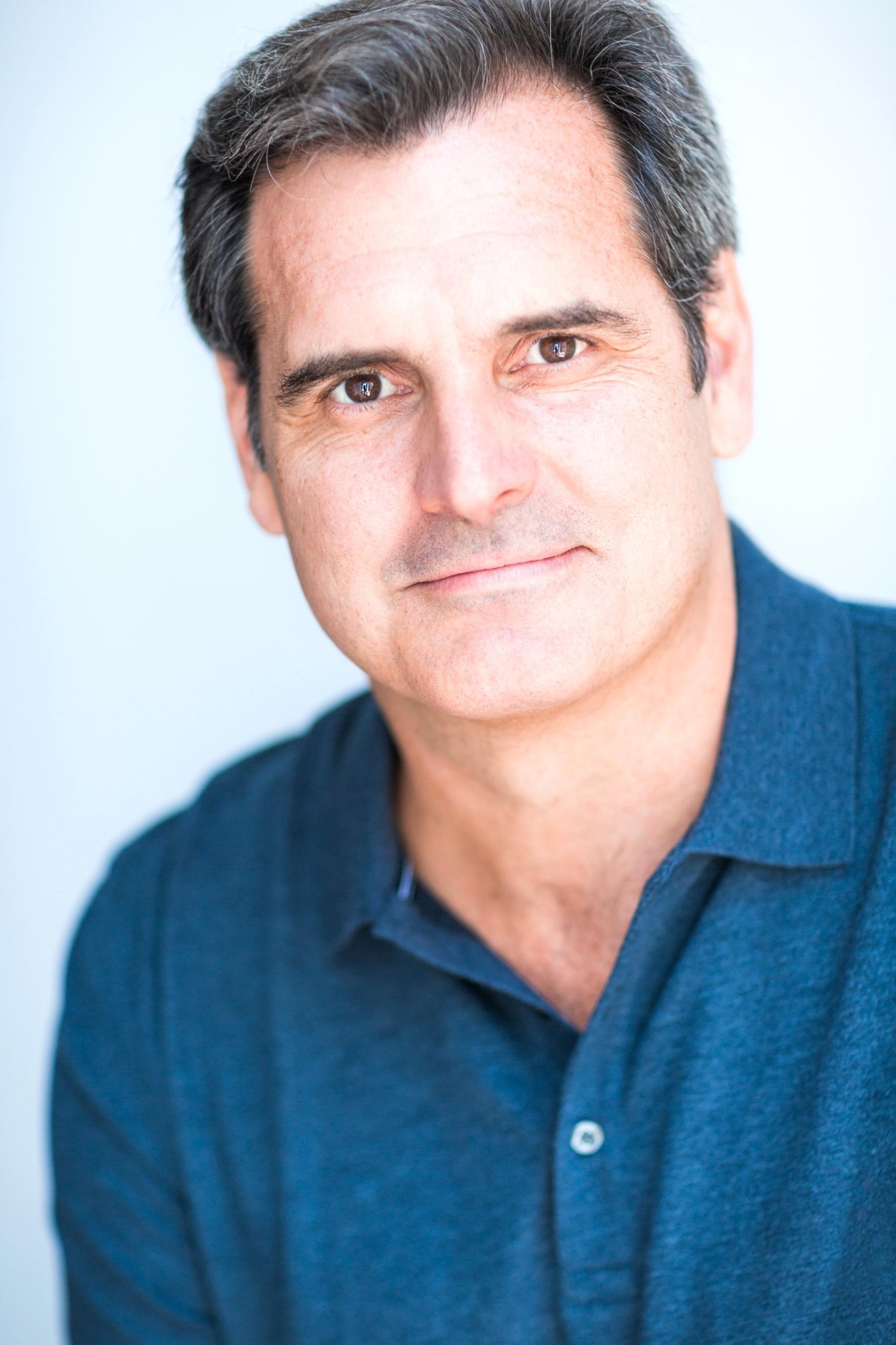 et billede af Joe Gately