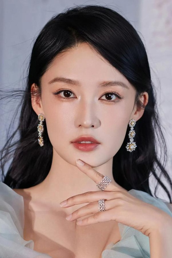 et billede af Li Qin