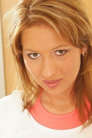 et billede af Victoria Slim