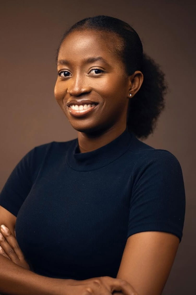 et billede af Tris Udeh