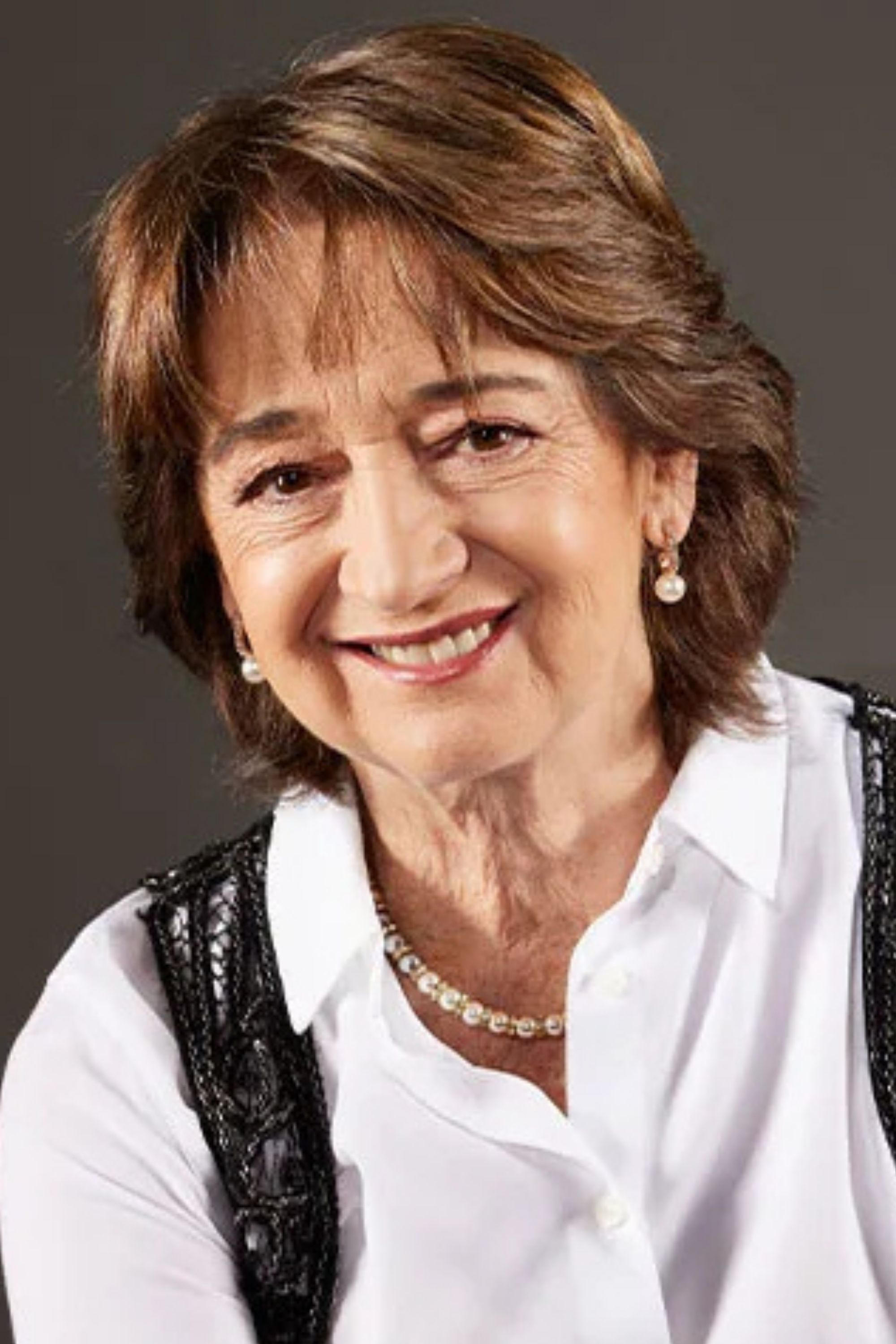 Helena Mallarino's picture in the cast
