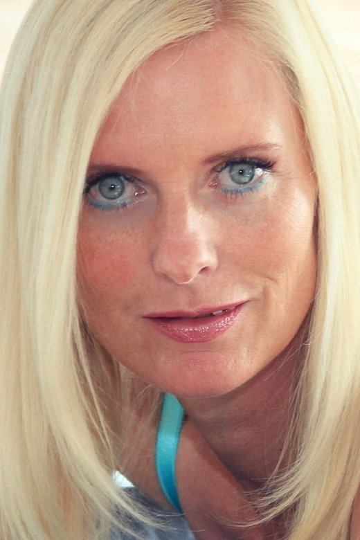 et billede af Dirty Tina