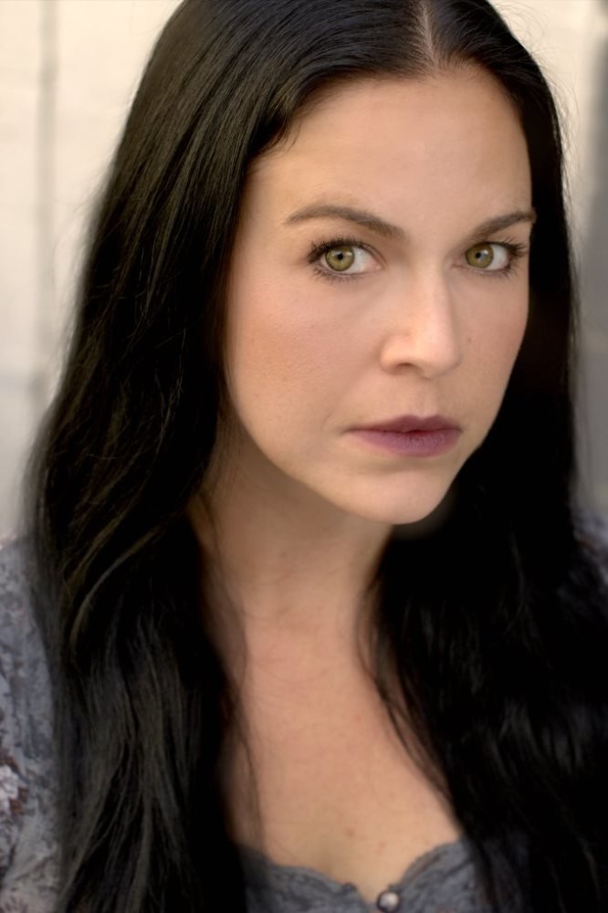 et billede af Charleigh Harmon Stelly