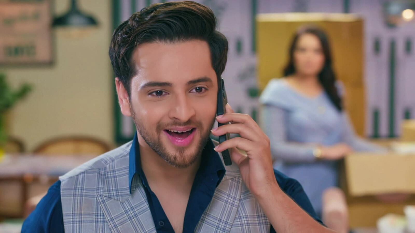 Prem Shares the News with Shruti
