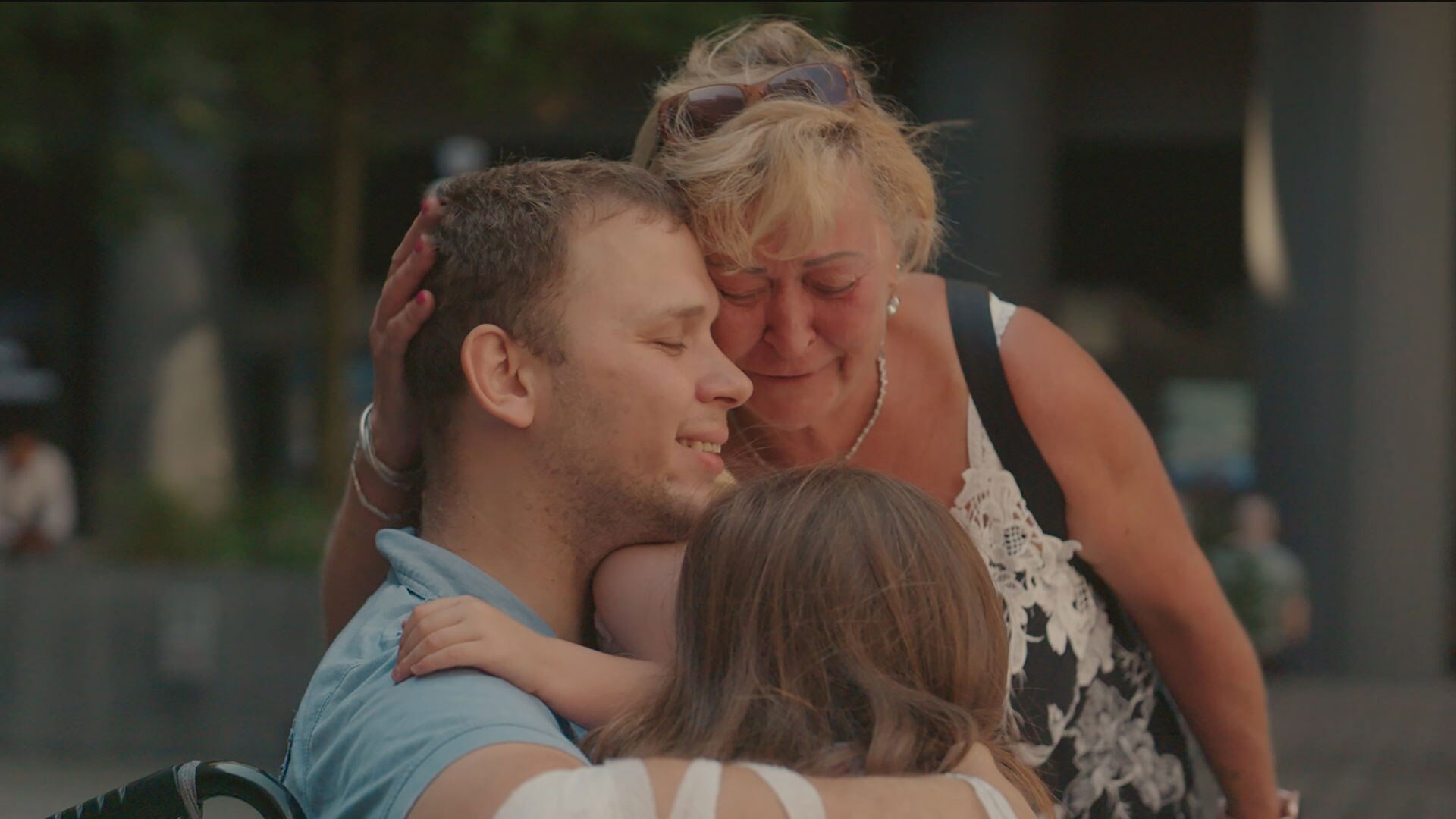 Emergency (2022) S02E03 backdrop