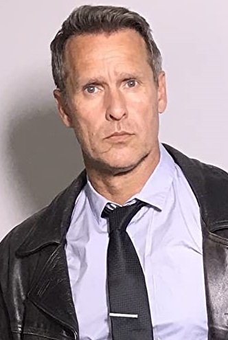 et billede af Craig Urbani