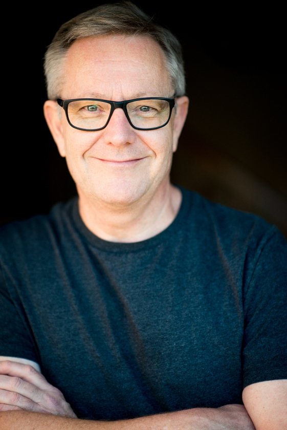 Jonathan Biggins's picture in the cast