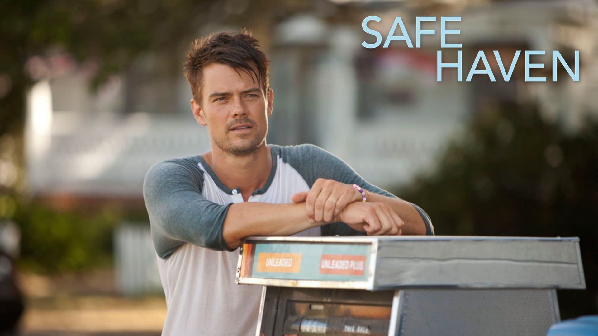 Safe Haven (2013)