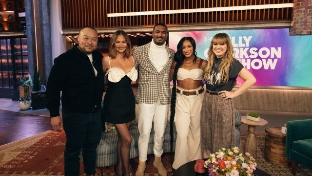 The Kelly Clarkson Show Season 5 :Episode 62  Chrissy Teigen, David Chang, Bianca Belair, Montez Ford