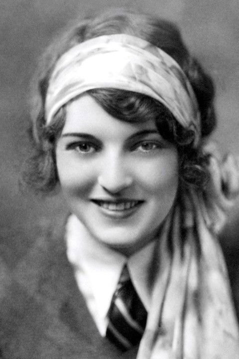 et billede af Ruth Elder