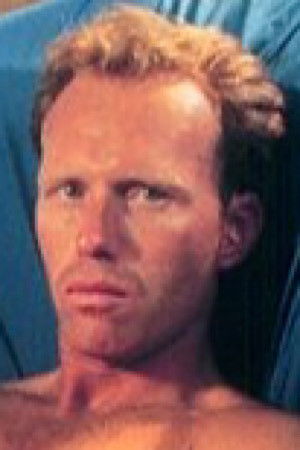 et billede af Brett Hughes