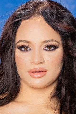 et billede af Lexi Victoria