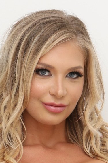 et billede af Alison Avery