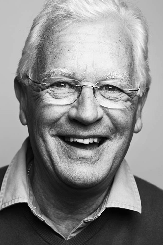 et billede af Jeremy Nicholas