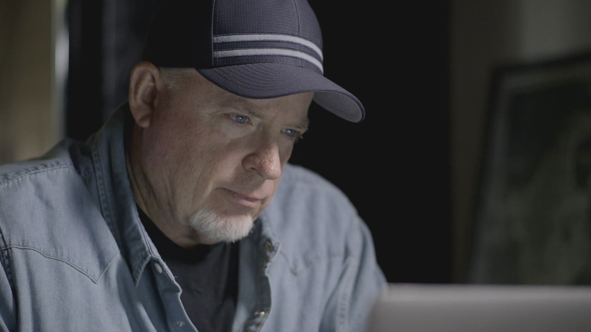 Secrets of Polygamy S01E03 backdrop