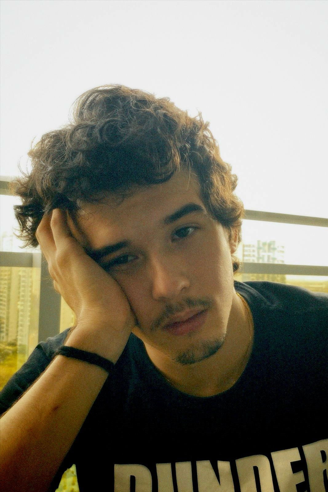 et billede af Lucas Sá