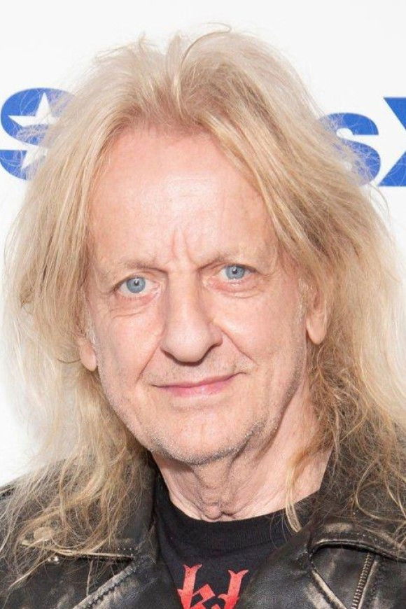 et billede af K.K. Downing