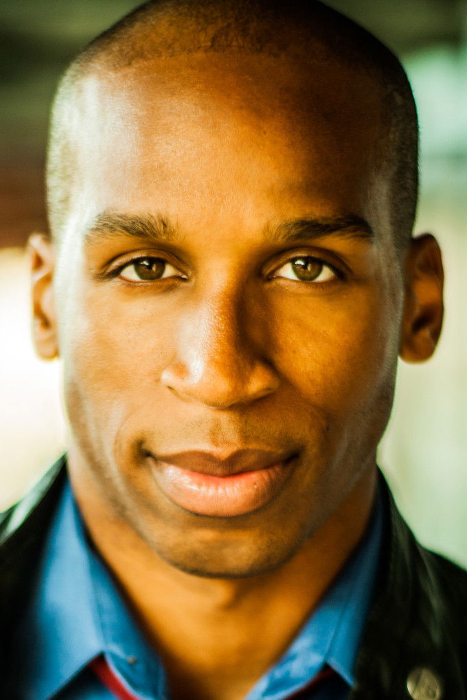 et billede af Anthony Barlow