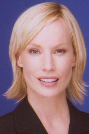 Mo Kelso as Gorgeous Woman