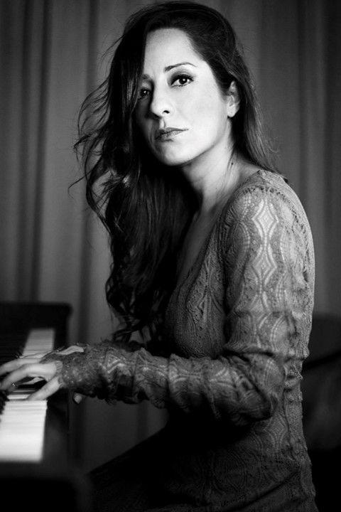 et billede af Alessandra De Rosario