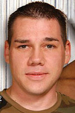 et billede af Dustin Lawrence