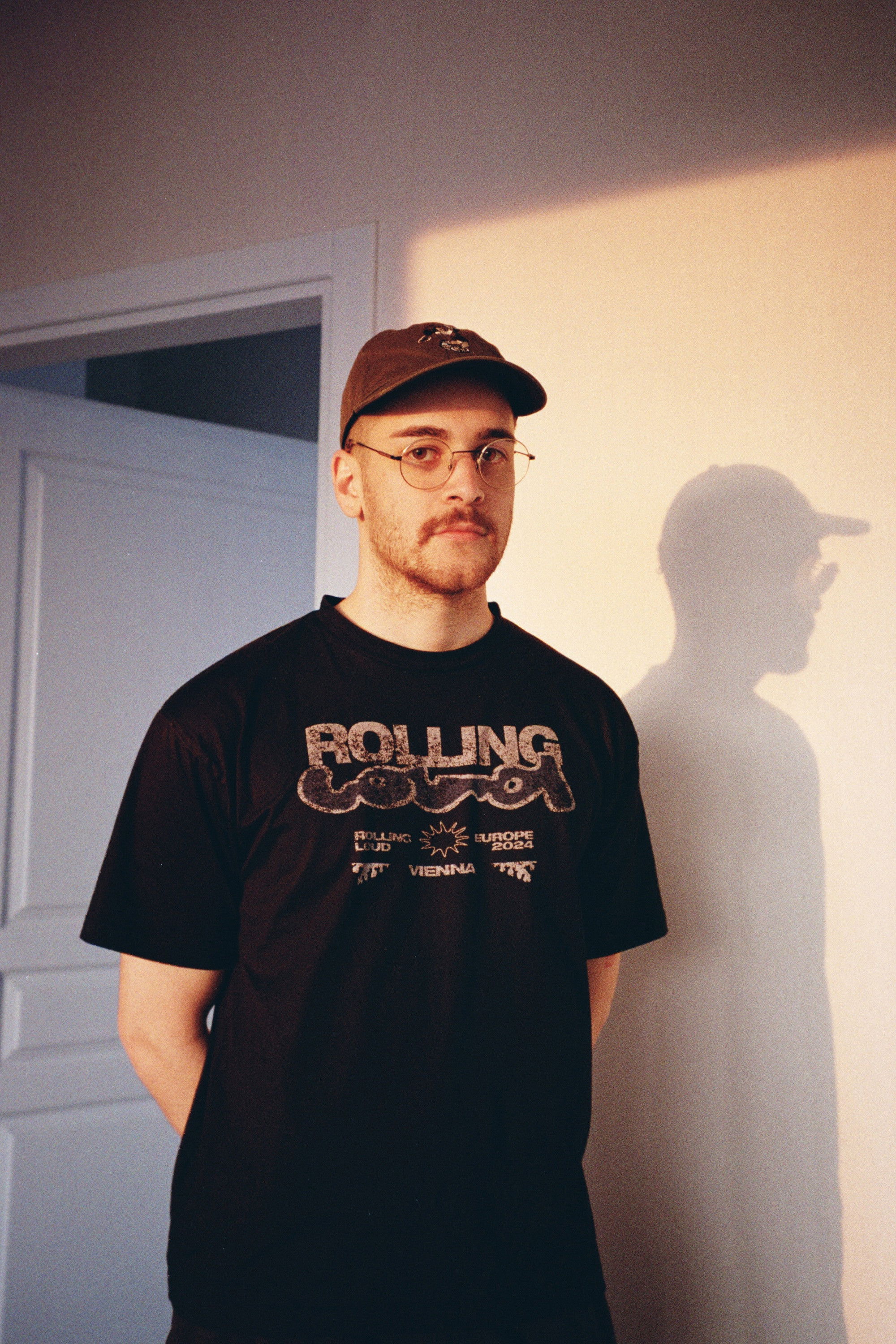 et billede af Emir Yener