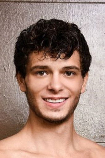 et billede af Carter Michaels