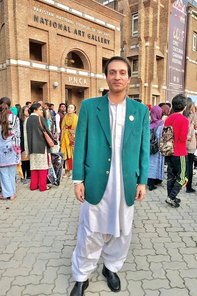 et billede af Imran Tareen