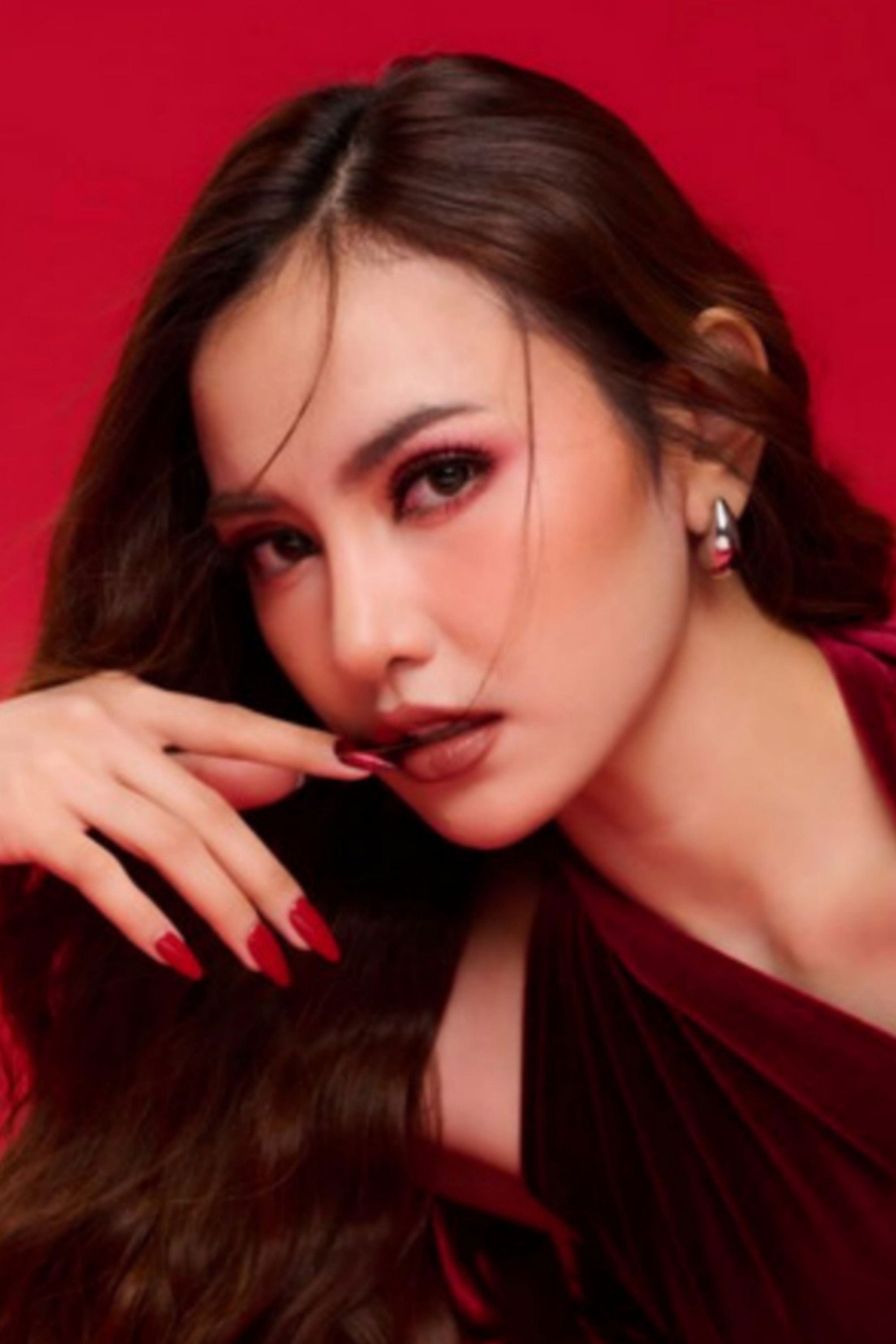 et billede af Mahalini Raharja