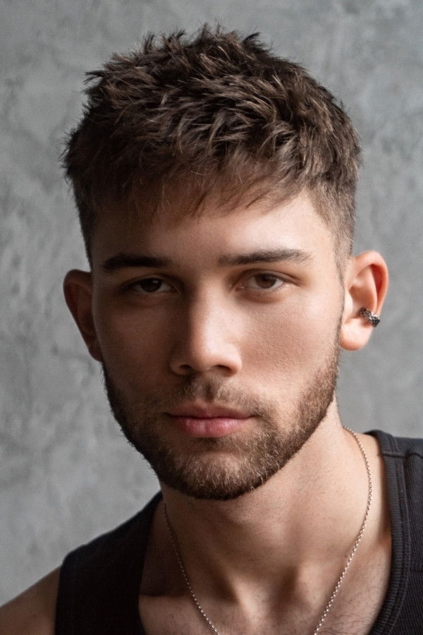 et billede af Grant Knoche