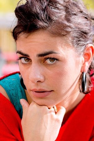 Eva Rami's picture in the cast