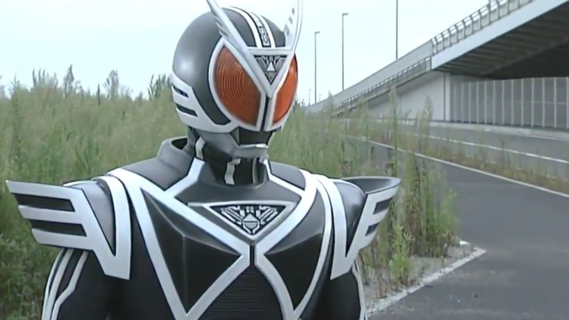 Kamen Rider Season 13 :Episode 38  The Wandering Spirit