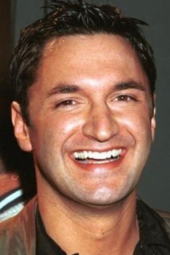 et billede af Andy Hallett