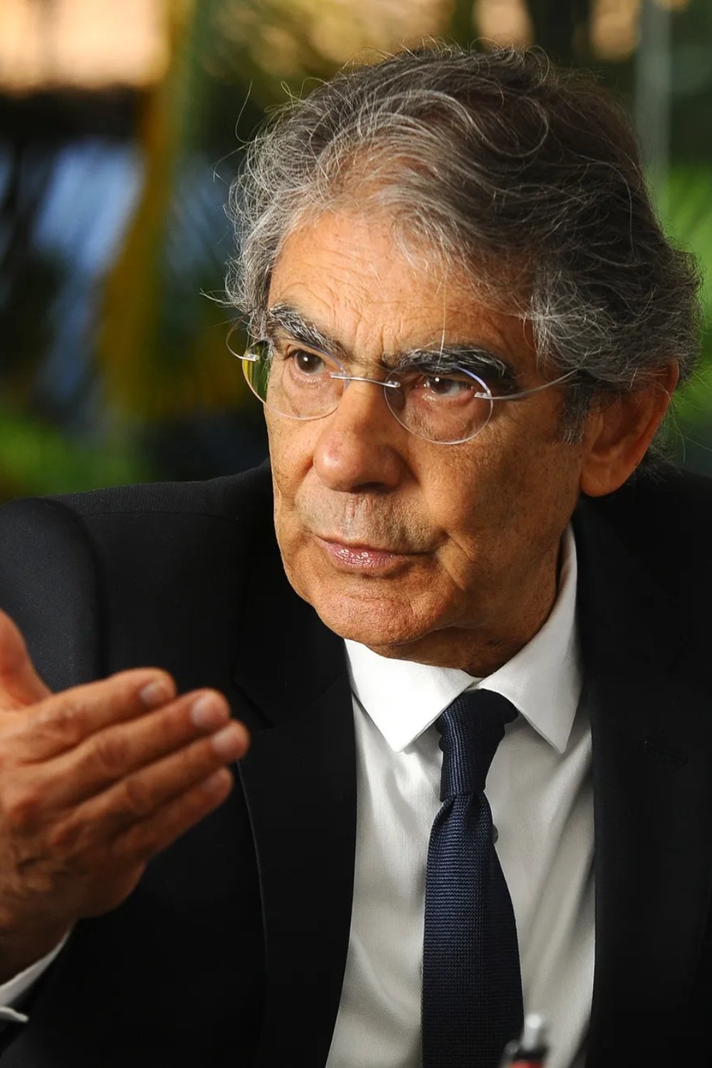 et billede af Carlos Ayres Britto