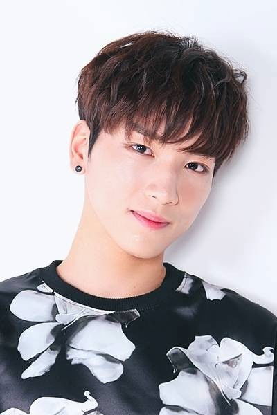 et billede af Joo Won-tak