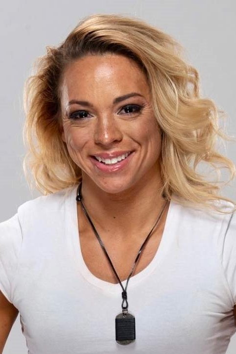 et billede af Theresa Serrano