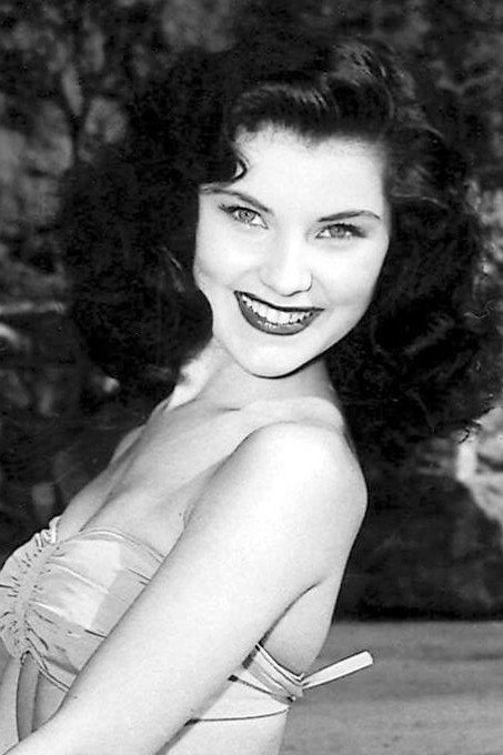 Debra Paget fotoğraf 3