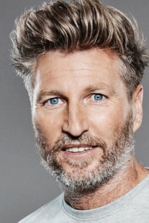 Robbie Savage's picture in the cast